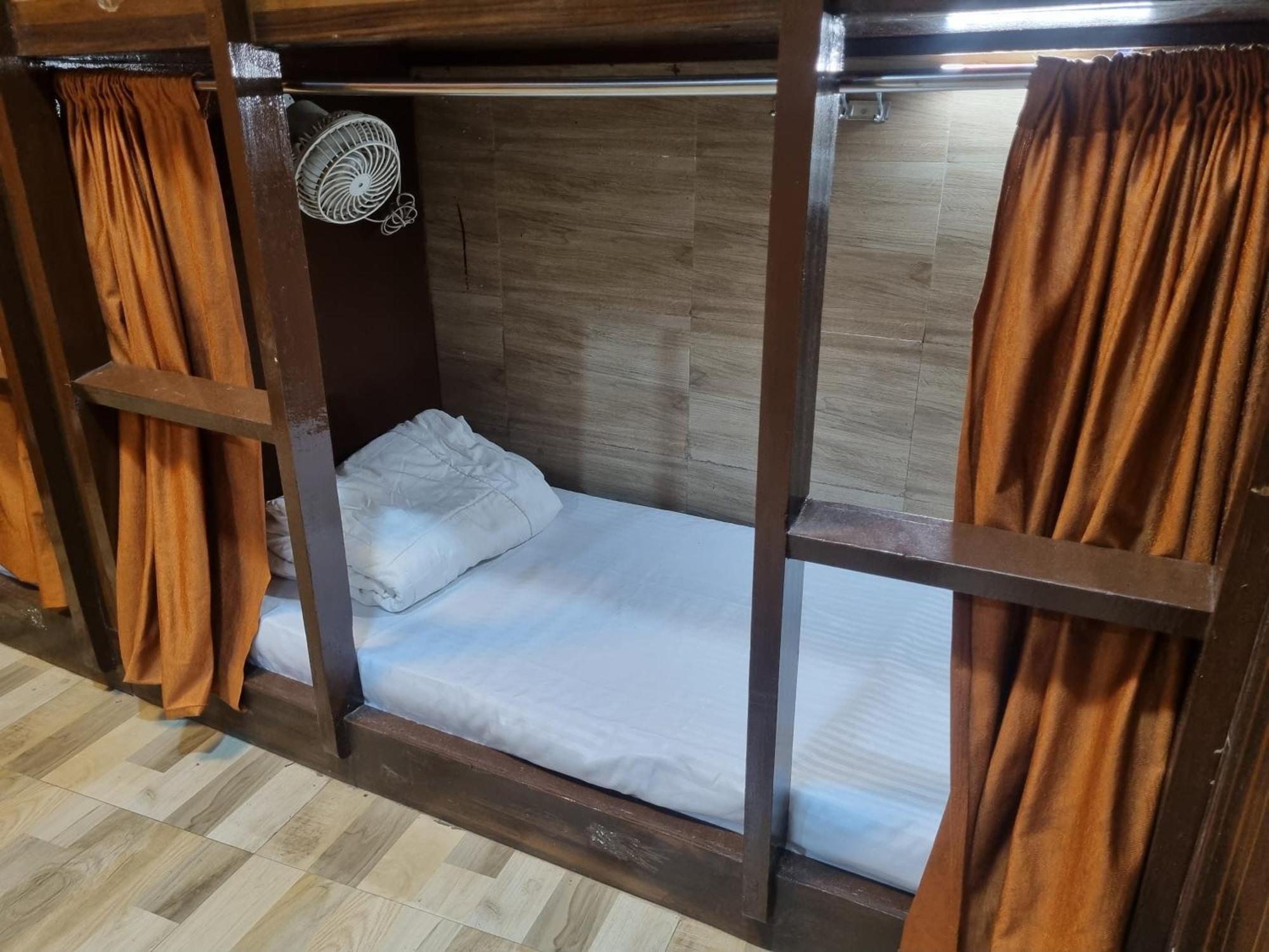 Unibed Dormitory — Photos 3